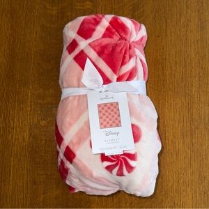 New Hallmark: Disney Mickey Mouse Ears Peppermint Plaid 50" x 60" Throw Blanket